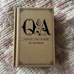 Brown Q&A a Day 5-Year Journal